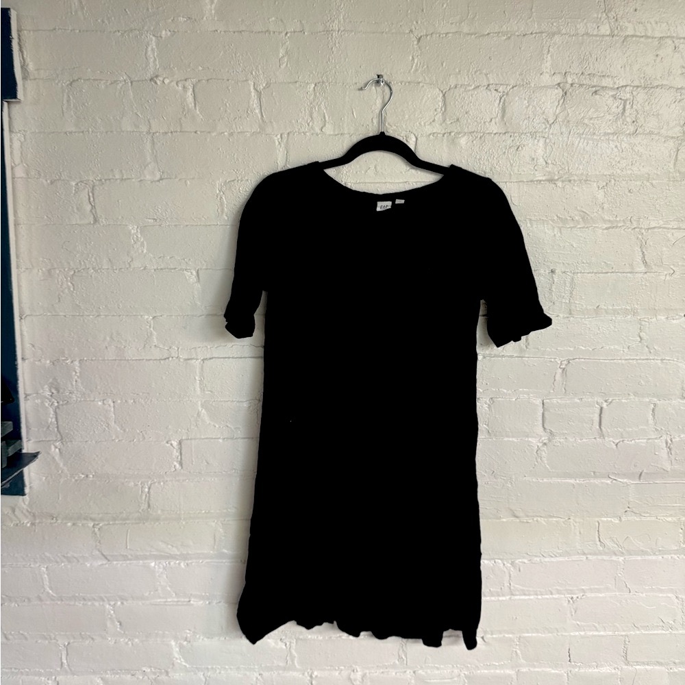 GAP Black Short Sleeve T-Shirt Dress